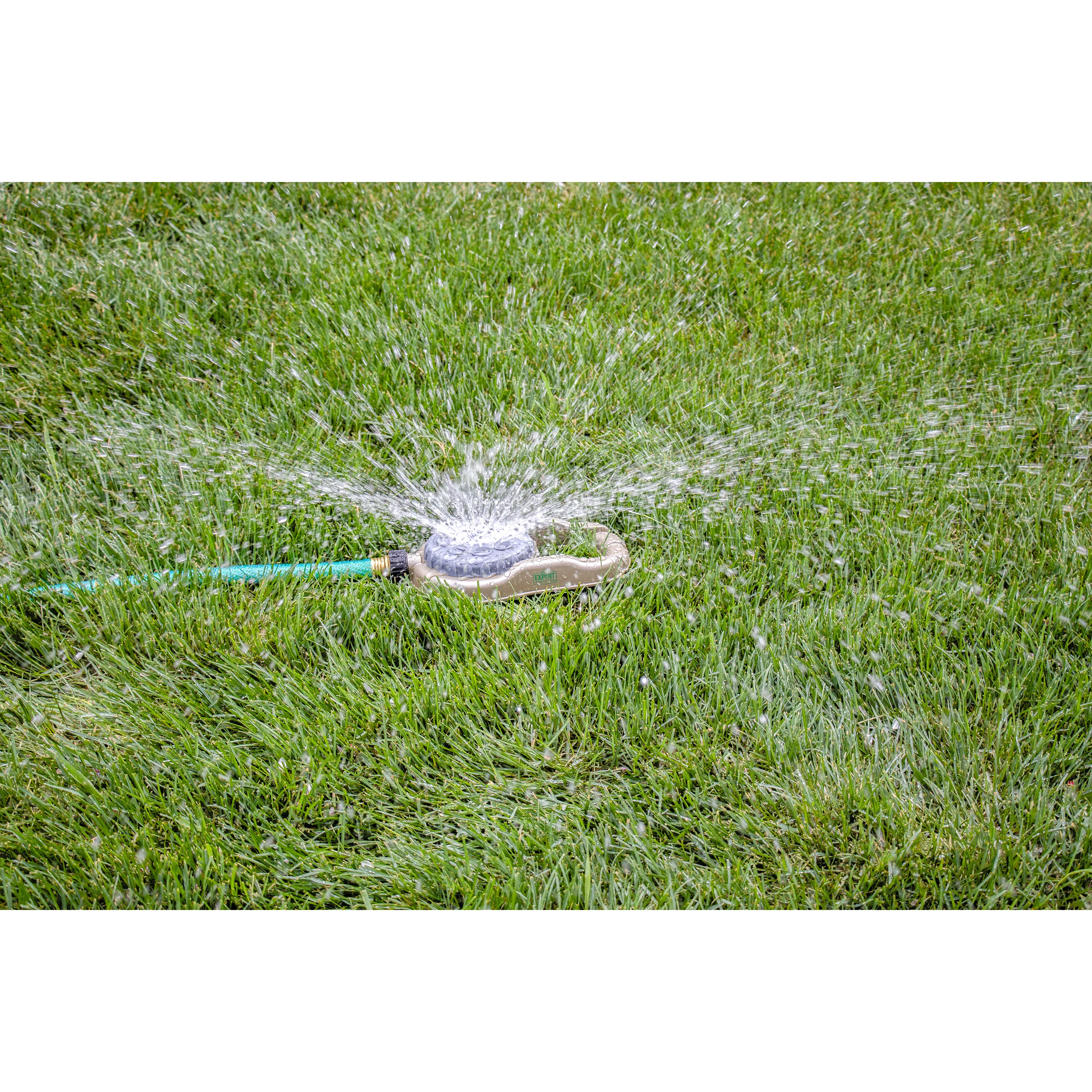 Metal 8-Pattern Lawn Sprinkler on Weighted Base | 28515 - Image 8