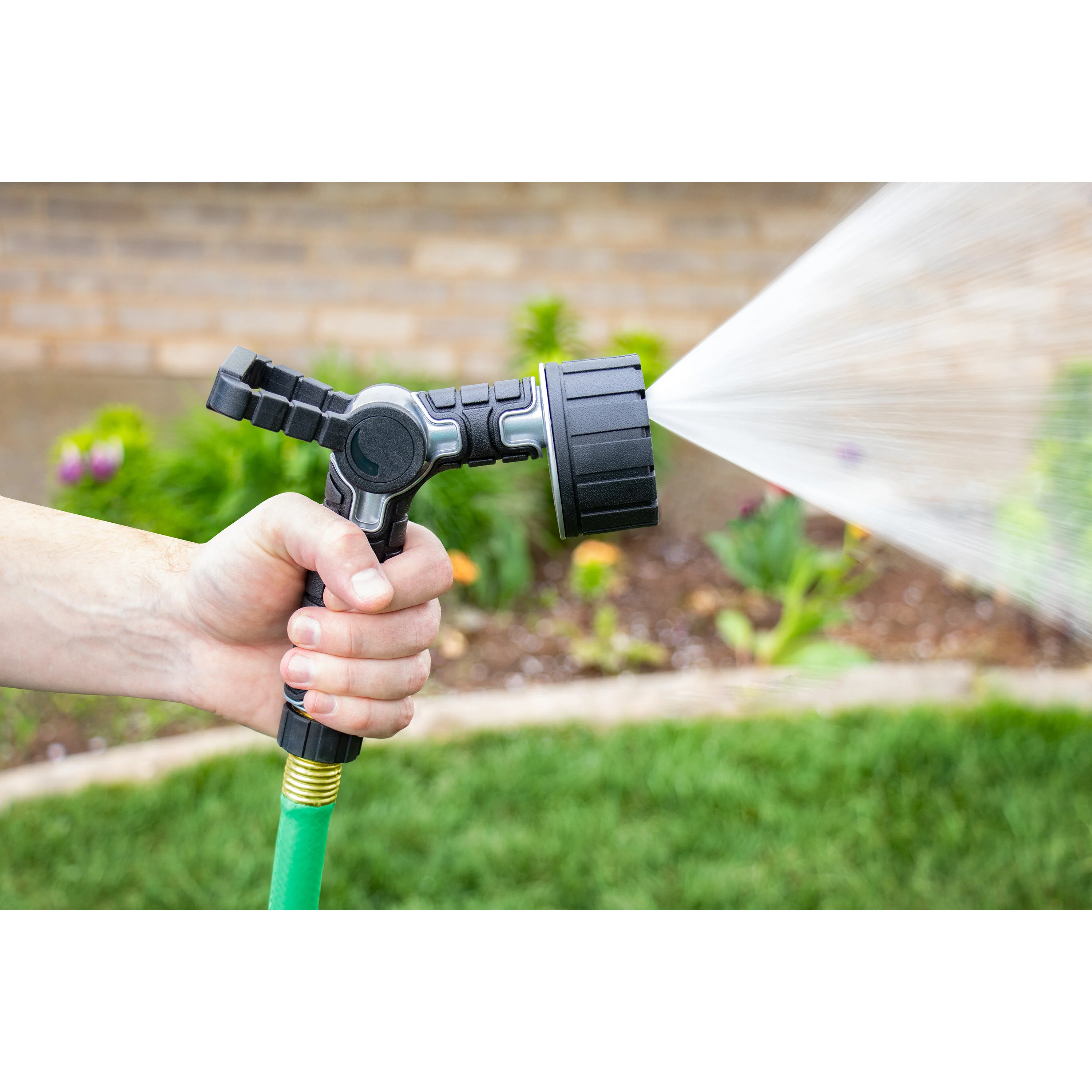 6-Pattern Oversize Multi Pattern Nozzle with Firehose Handle and Integrated Swivel 26658 - Image 4